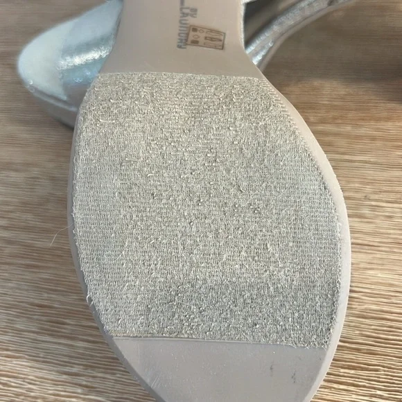 CL by LAUNDRY Starstone Platform Gold Heels - Picture 11 of 11